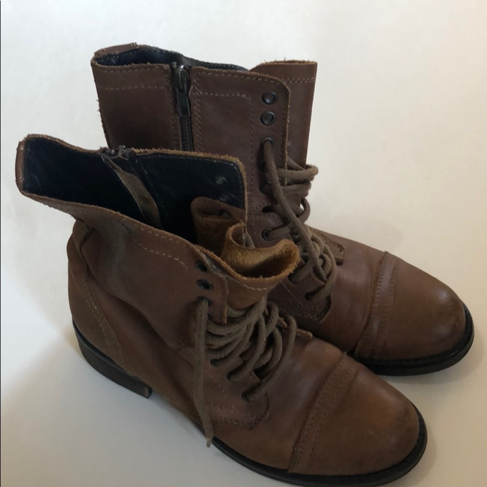 Steve Madden Combat Boot